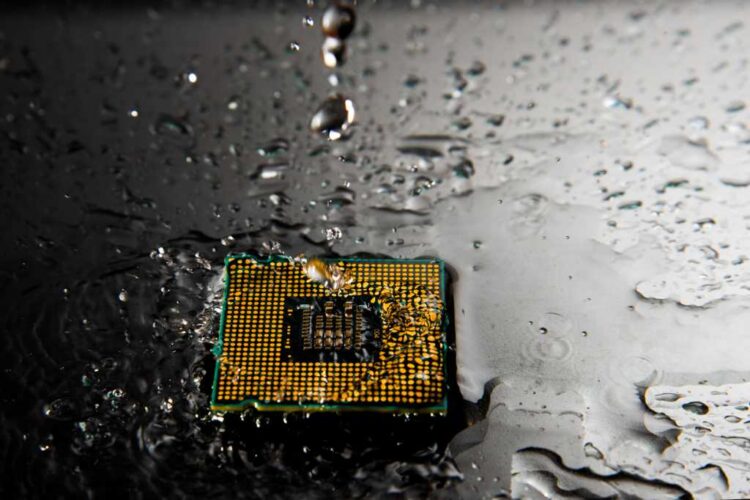 AI turns liquid cooling into a data center must-have solution