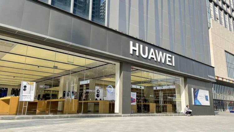 Huawei Cloud unveils AI initiatives to support Saudi Vision 2030