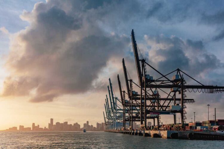 US port strike has CIOs prepping for supply chain implications