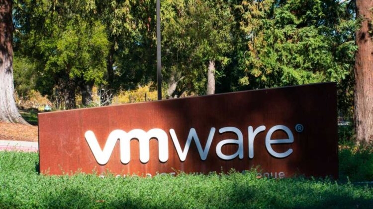 AT&T and VMware near settlement in support services dispute