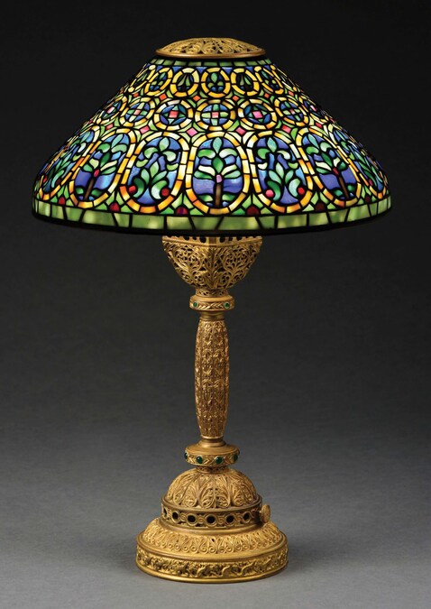 Morphy’s Unveils Elegant Holiday Selection for Dec. 17-19 Fine & Decorative Arts Auction