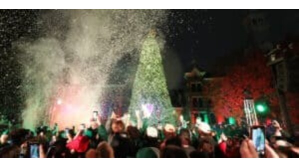 College Consensus Publishes Festive Article Showcasing Holiday Traditions on America’s College Campuses