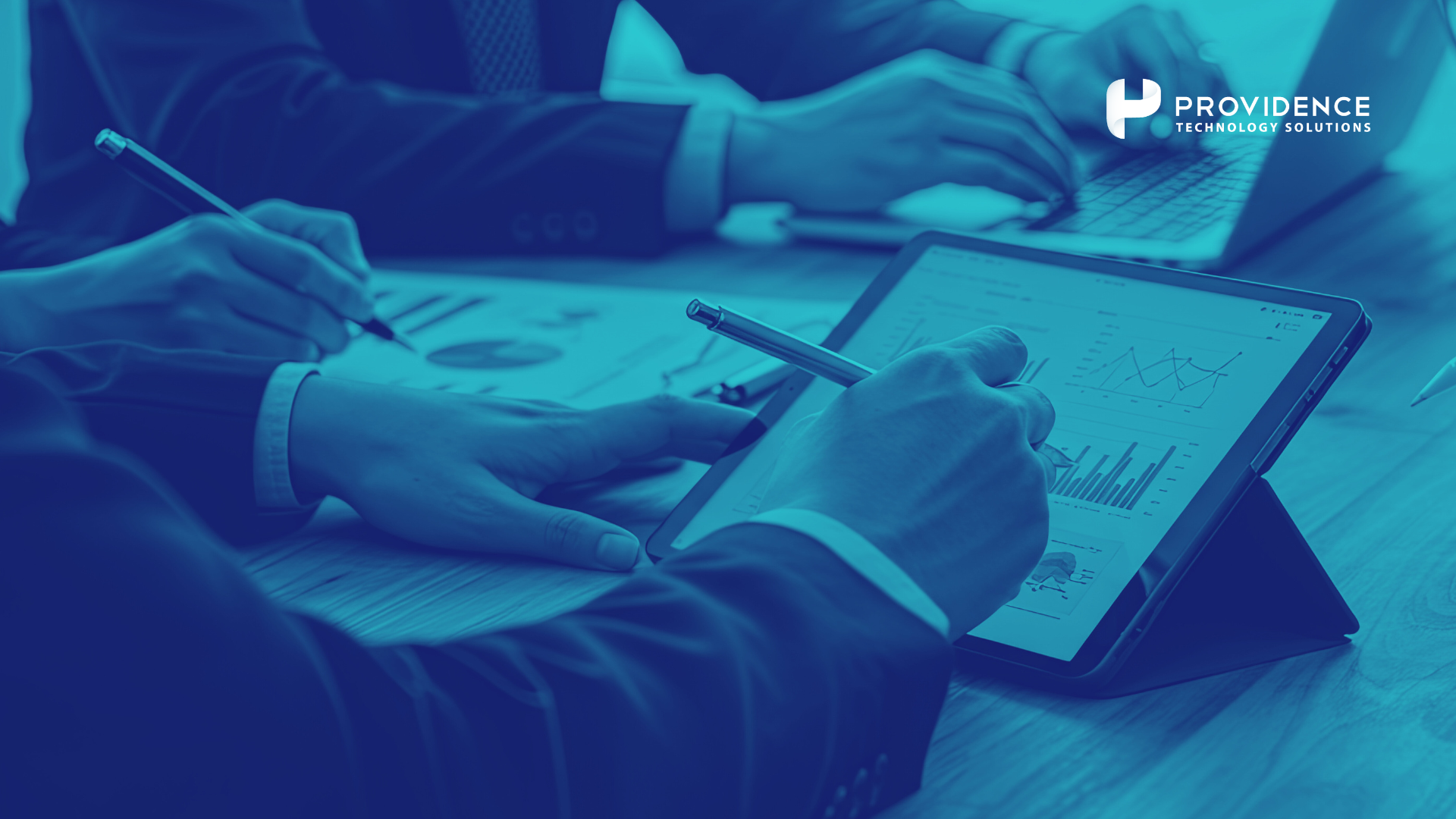 Building Trust with Pay Transparency: How HCM Helps Ensure Fairness and Compliance